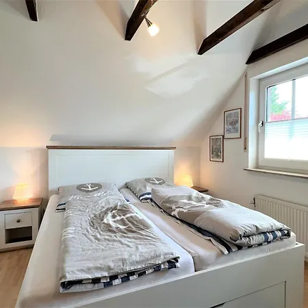 Haus Auszeit, Bordumer Str 16a, 70qm